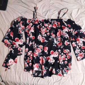 Off shoulder floral shirt